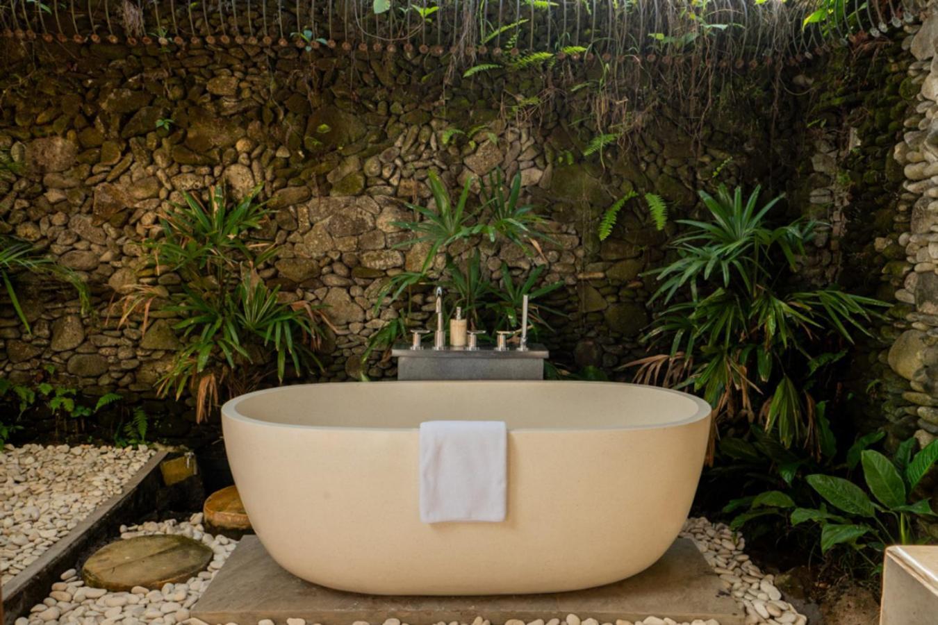 Oma Ubud Exterior photo